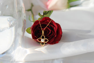 Lords Jewels Blooming Pearl 18KT Yellow Gold Pendant