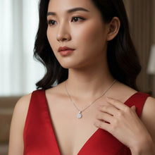 LORDS JEWELS 92.5 Silver Glow Pendant with Chain