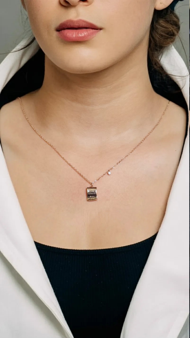 LORDS JEWELS 92.5 Silver Glow Pendant with Chain