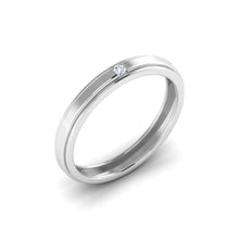 Beautifully Crafted Solitate 925 Silver Ring Perfect for gifting