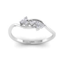 Cross Petals Diamond Ring lordsjewels