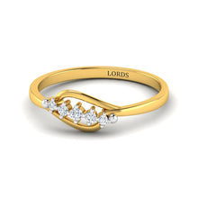 Floating Petals Diamond Ring lordsjewels